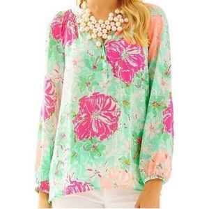 Like New Lilly Pulitzer Elsa Top in Green and Pink Floral Pattern